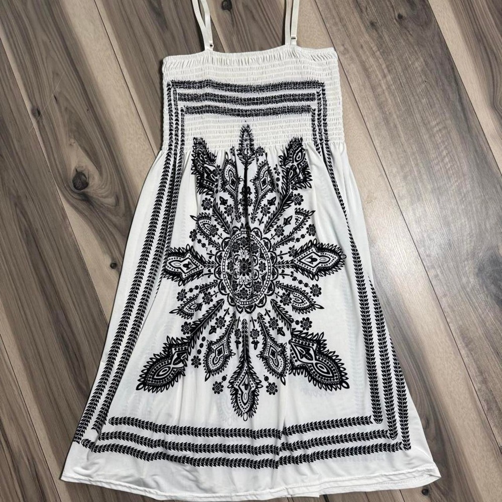 Womens White Black Mandala Print Smocked Midi Dress Adjustable Straps Boho